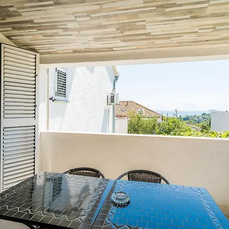 Marija Adriatic ムリニ