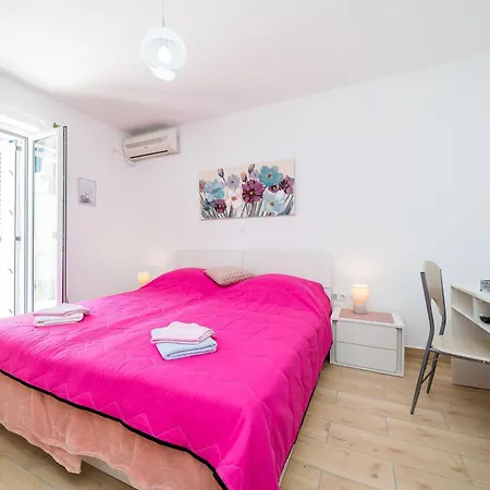 Marija Adriatic ムリニ