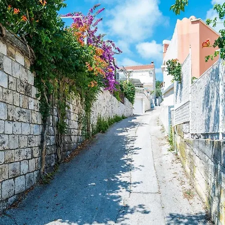 Gostinjska kuća Marija Adriatic